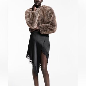 SATIN ASYMMETRIC SKIRT